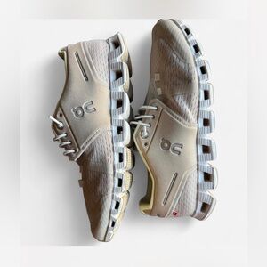 On Running Women's Cream Sneakers